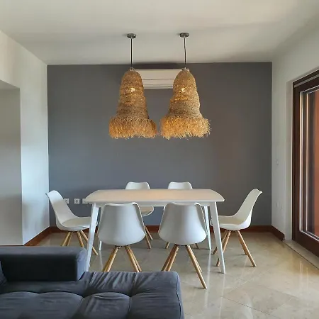 Oliva Apartment *